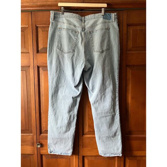 Abercrombie & Fitch Women's Curve Love The 90s Straight Ultra High Rise Jeans 20 - Picture 8 of 11